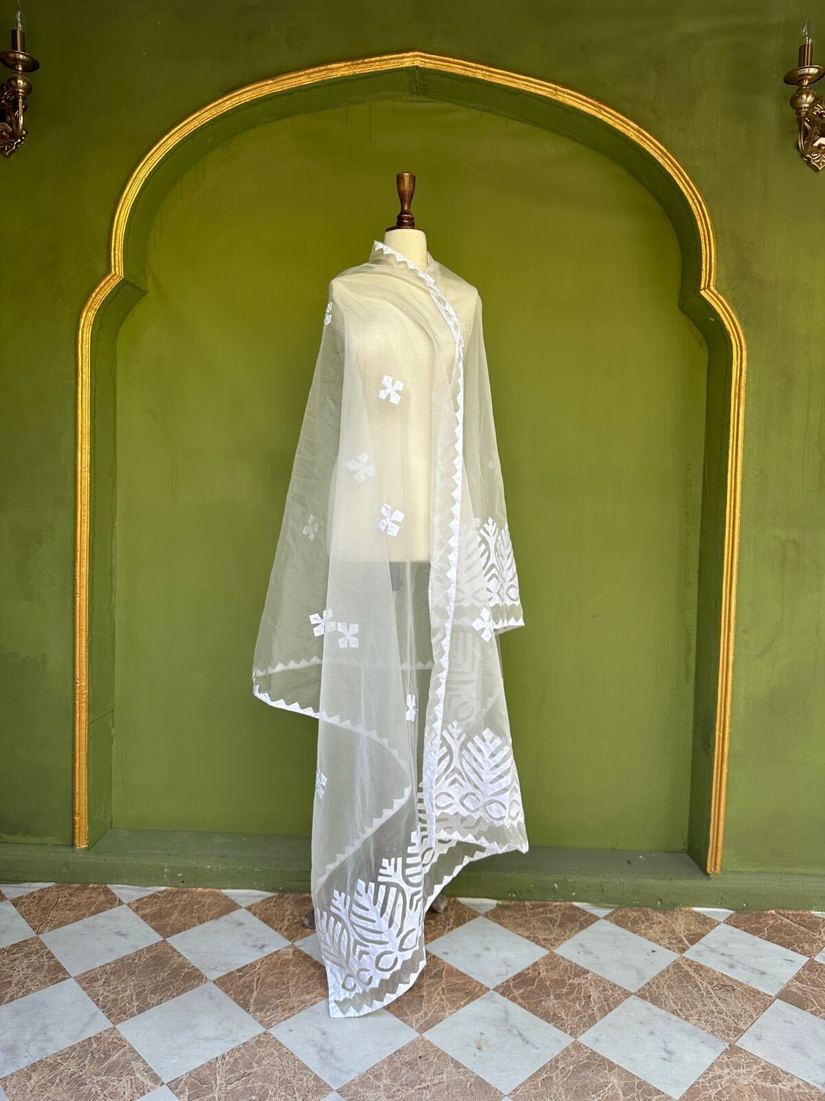 Dupatta - White